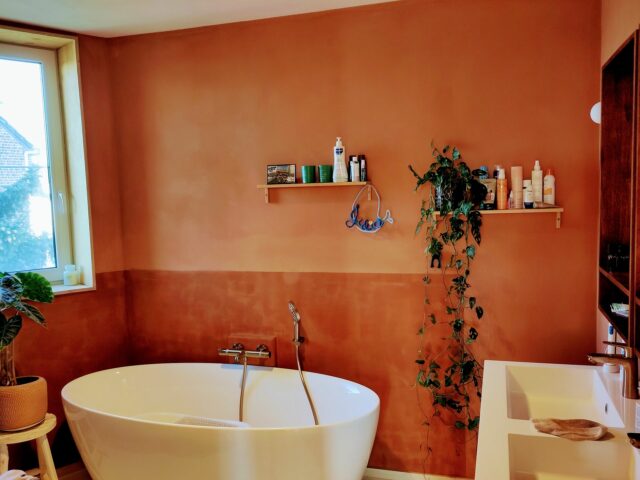 Stuc stone stuc and staff tadelakt blanc salle de bain douche